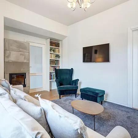Apartment Domillion 2bdr Bright&colorful Old Town Z35